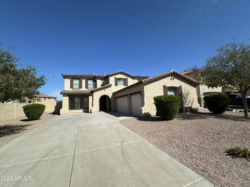 4244 E GLENEAGLE Drive, Chandler, AZ 85249