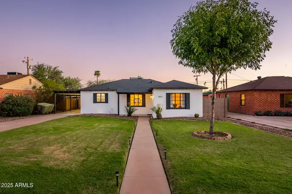 Phoenix, AZ 85015,1631 W EARLL Drive