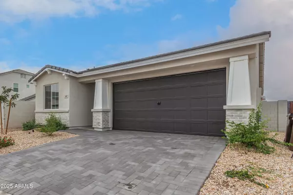 San Tan Valley, AZ 85140,305 E LELAND Road