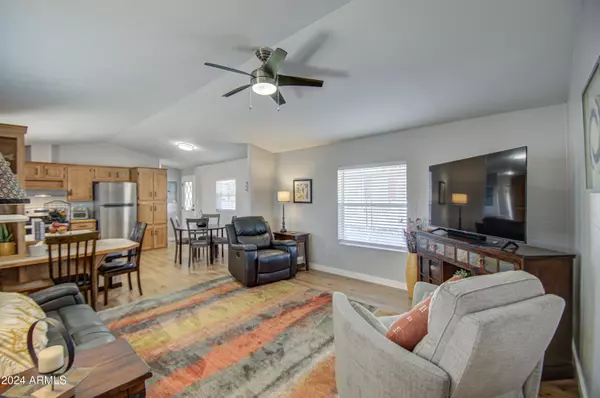 Apache Junction, AZ 85120,2208 W BASELINE Avenue #7