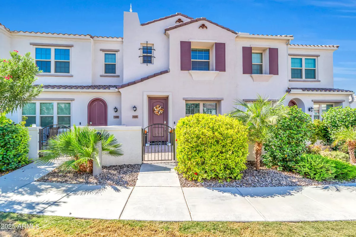 Chandler, AZ 85248,4077 S SABRINA Drive #109