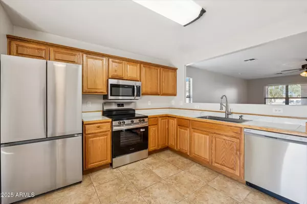 Casa Grande, AZ 85122,569 W JARDIN Loop