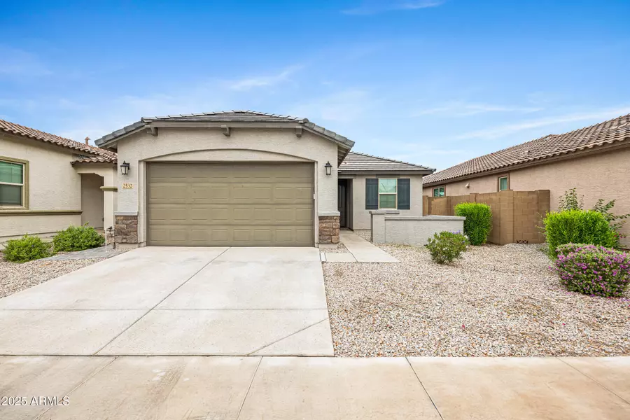 2532 W HIDALGO Avenue, Phoenix, AZ 85041