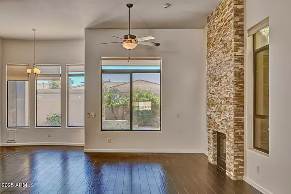 Phoenix, AZ 85054,4815 E DALEY Lane