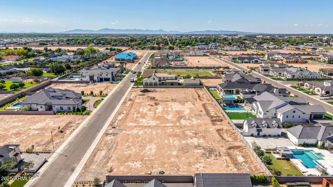 2694 E BLUE SAGE Road #127, Gilbert, AZ 85297