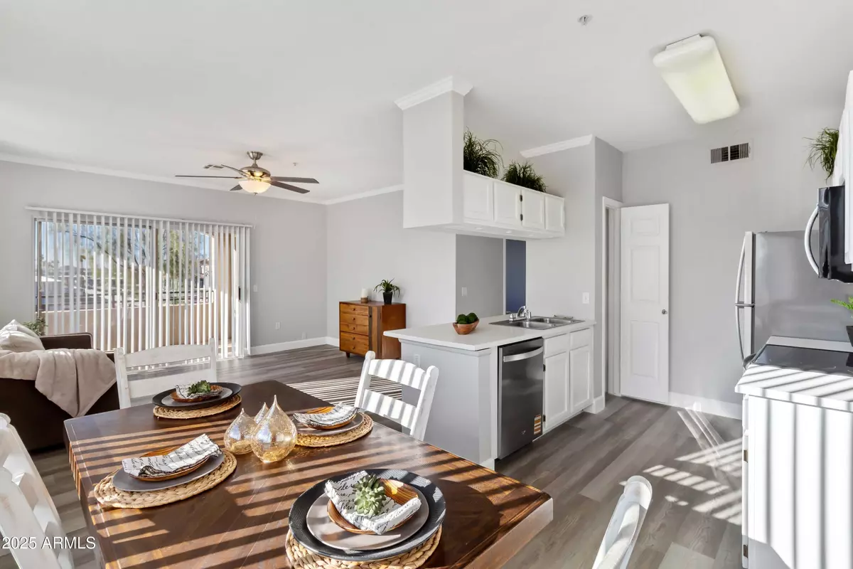 Phoenix, AZ 85008,5401 E VAN BUREN Street #2072