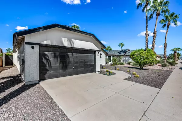 Phoenix, AZ 85032,3820 E CAROL ANN Way