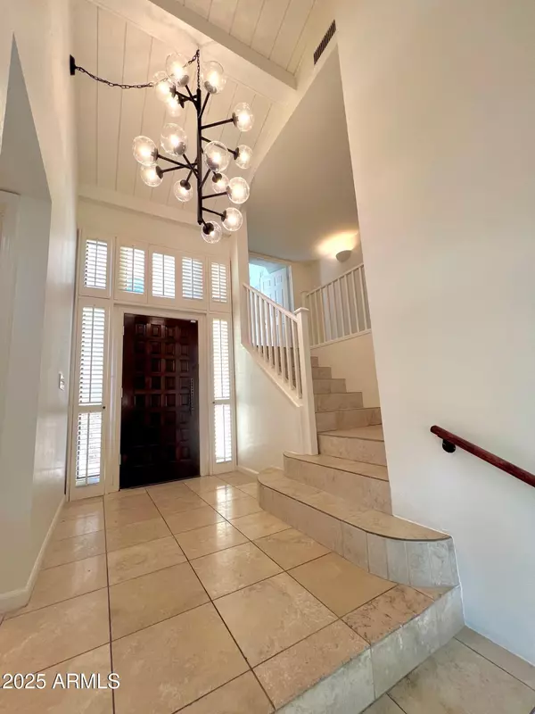 Phoenix, AZ 85018,4434 E CAMELBACK Road #136