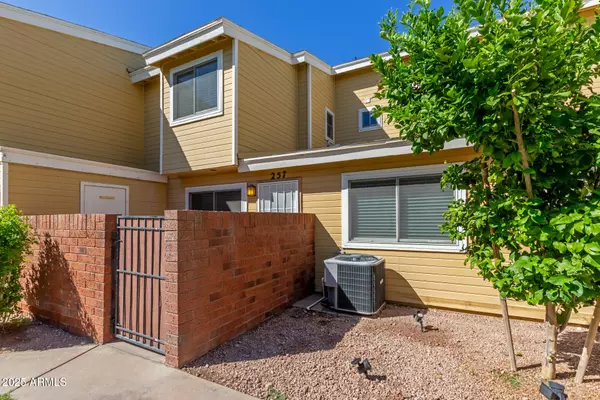 Mesa, AZ 85201,510 N ALMA SCHOOL Road #257