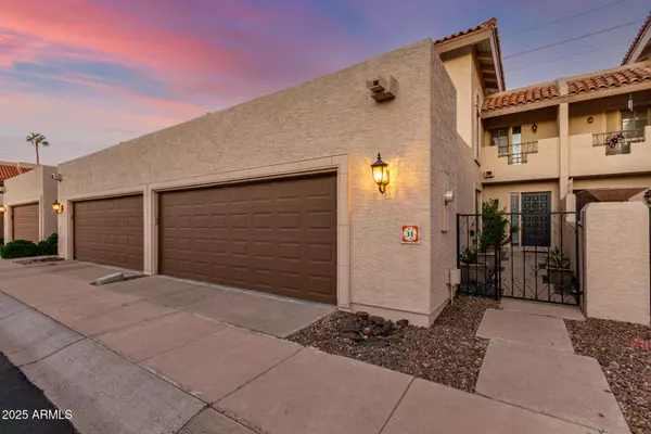 Phoenix, AZ 85014,5812 N 12th Street #31