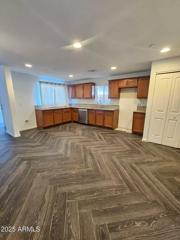Glendale, AZ 85301,5951 W GLENN Drive