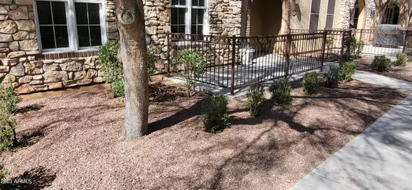 Gilbert, AZ 85295,2743 S SULLEY Drive #102
