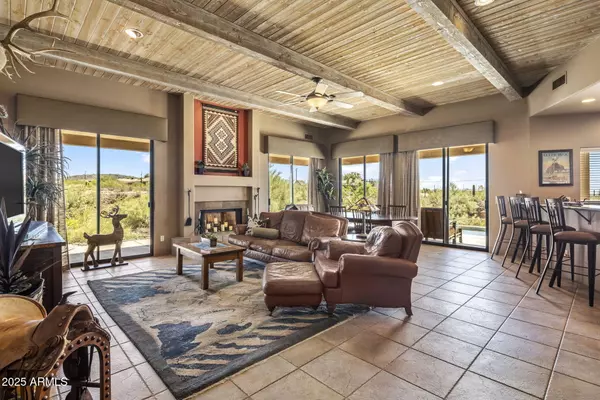 Phoenix, AZ 85085,205 W QUARTZ ROCK Road