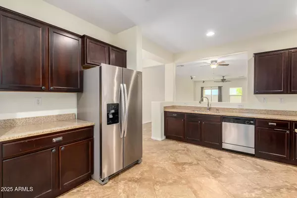 Peoria, AZ 85383,25420 N 108th Lane