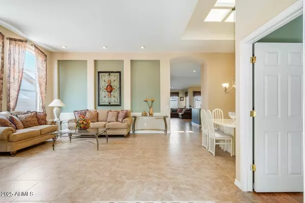 Chandler, AZ 85225,1524 E DEL RIO Street