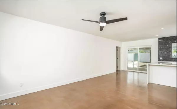 Phoenix, AZ 85016,4721 N 24TH Street
