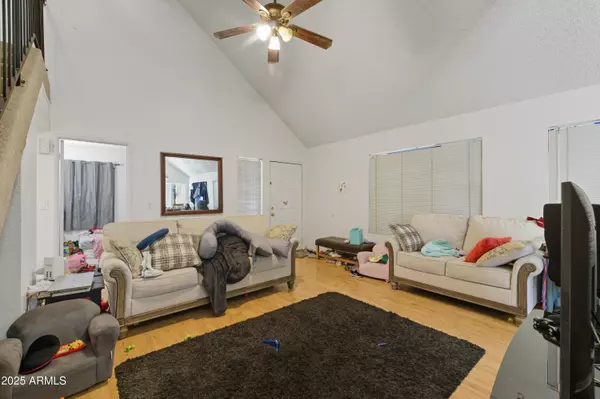 Phoenix, AZ 85027,20813 N 22nd Avenue