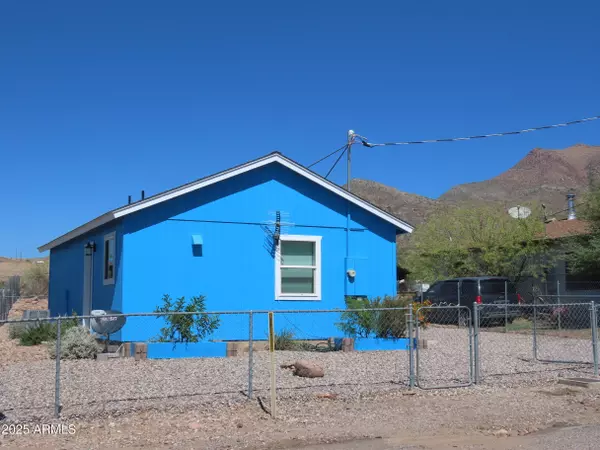 Superior, AZ 85173,618 W Hill Street
