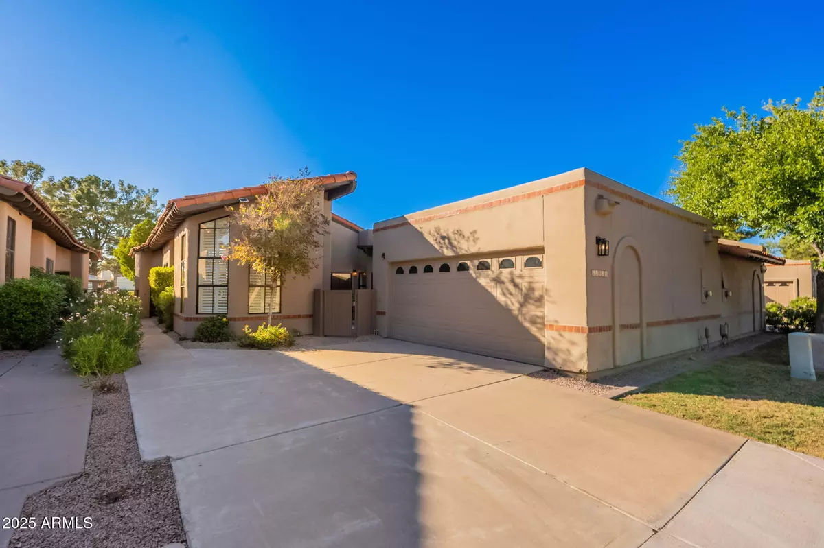 Phoenix, AZ 85028,11614 N 40TH Place