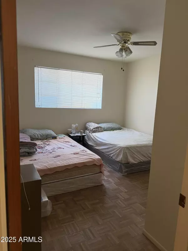 Phoenix, AZ 85017,3446 W MCLELLAN Boulevard