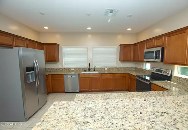 Phoenix, AZ 85085,2150 W ALAMEDA Road #1313