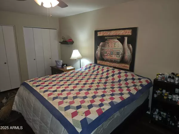 Apache Junction, AZ 85120,1092 W ROUNDUP Street