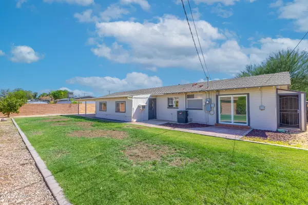 Mesa, AZ 85203,724 E 6TH Street