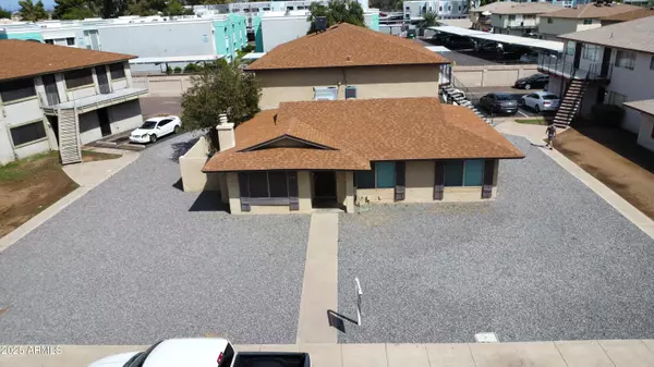 Phoenix, AZ 85051,3352 W HARMONT Drive