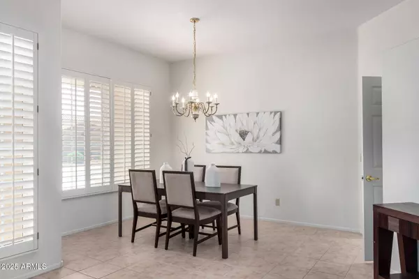 7834 W MAUI Lane, Peoria, AZ 85381