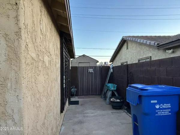 Phoenix, AZ 85029,3139 W WINDROSE Drive W