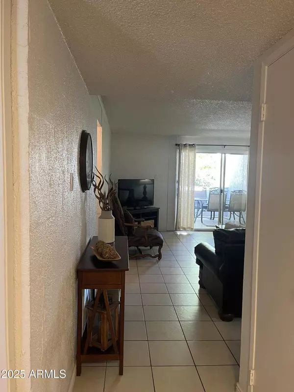Scottsdale, AZ 85251,3313 N 68TH Street #209