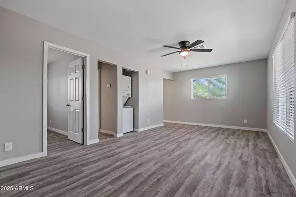 Phoenix, AZ 85015,1940 W AMELIA Avenue #1940