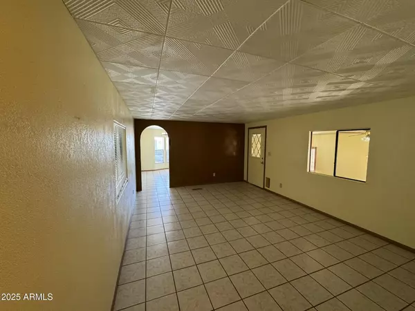Mesa, AZ 85205,4065 E UNIVERSITY Drive #564