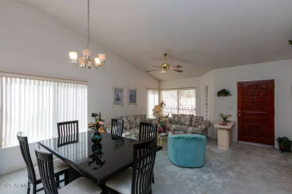 Glendale, AZ 85302,10345 N 62nd Avenue