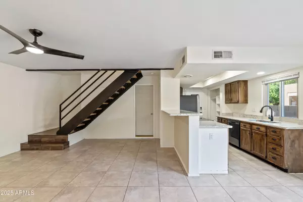 Phoenix, AZ 85020,10420 N 11TH Street #3