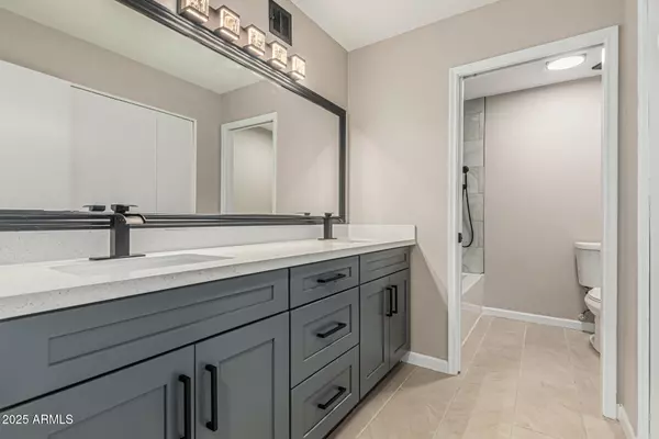 Phoenix, AZ 85029,10838 N 32ND Lane