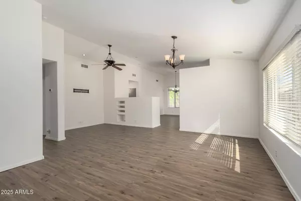 Chandler, AZ 85225,1328 E BINNER Drive