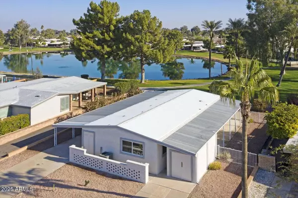 26443 S LAKEVIEW Drive, Sun Lakes, AZ 85248