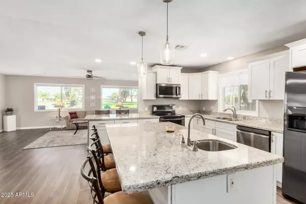Sun Lakes, AZ 85248,26443 S LAKEVIEW Drive