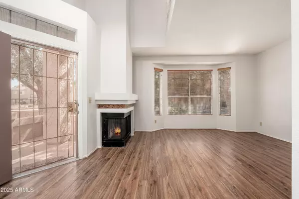Chandler, AZ 85224,2875 W HIGHLAND Street #1103