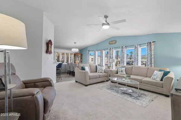 Apache Junction, AZ 85119,3700 S TOMAHAWK Road #39
