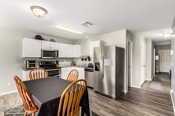 Morristown, AZ 85342,477 W HILQUIT Drive