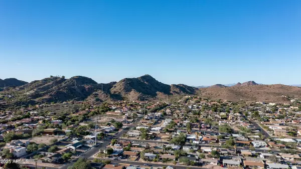 Phoenix, AZ 85020,1230 E PEORIA Avenue