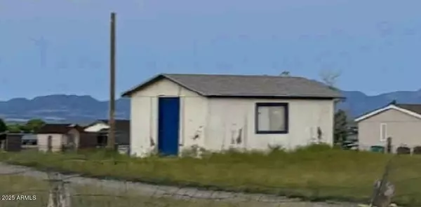 Prescott Valley, AZ 86315,7525 E FLETCHER Street