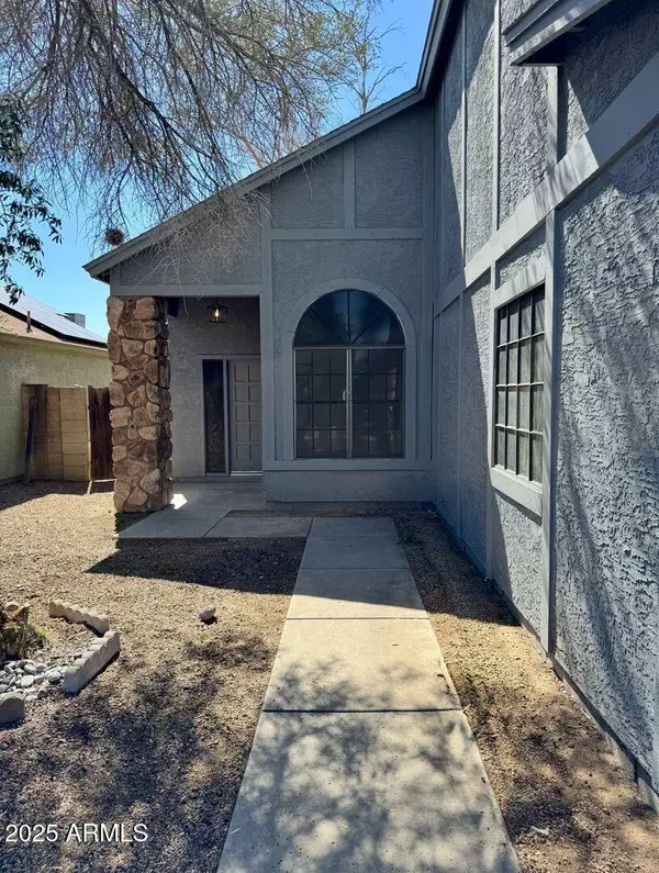 Glendale, AZ 85304,6327 W MERCER Lane