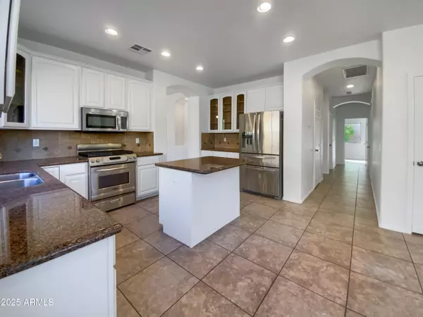 Queen Creek, AZ 85142,18862 E LARK Drive