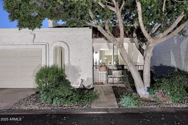 Phoenix, AZ 85016,5342 N LAS CASITAS Place