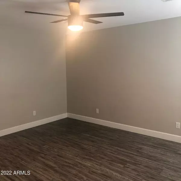 Phoenix, AZ 85041,2246 W SOUTHERN Avenue #17