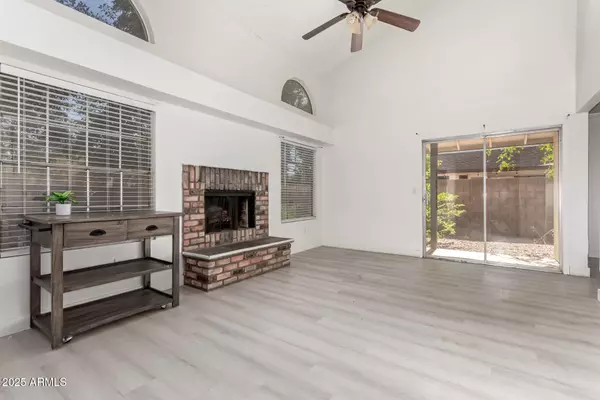 Mesa, AZ 85206,1915 S 39TH Street #118