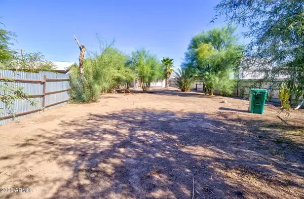 Eloy, AZ 85131,107 W 1ST Street